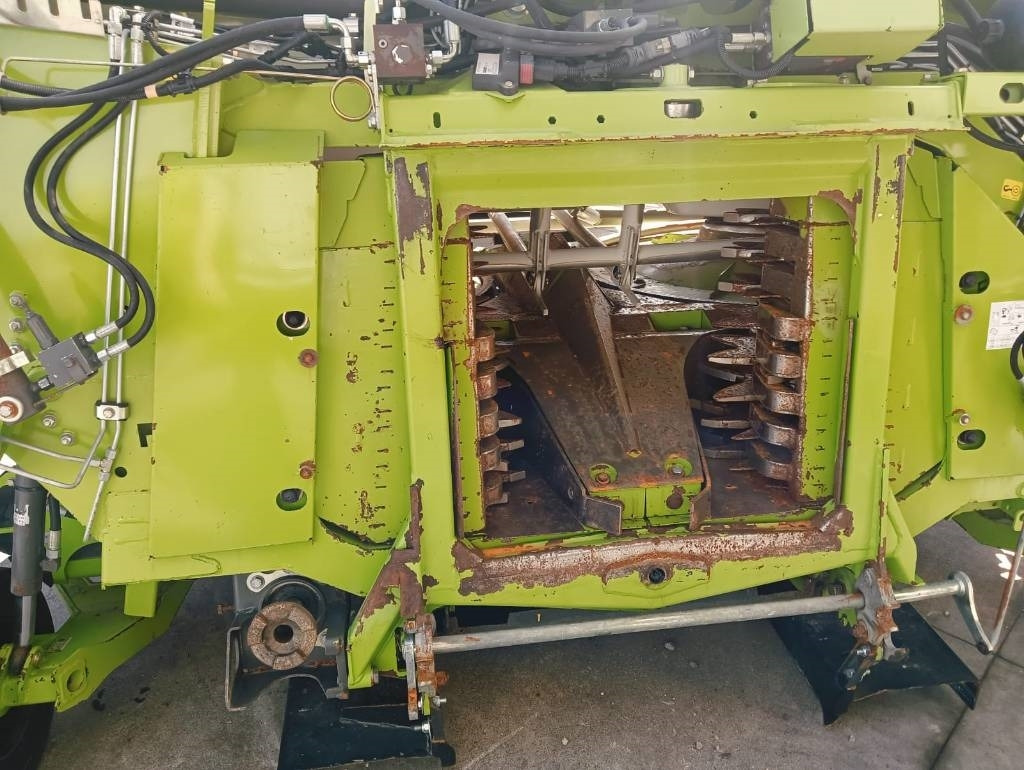 Claas Orbis 900 - معدات تيبيس التبن: صورة 5 Claas Orbis 900 - معدات تيبيس التبن: صورة 5