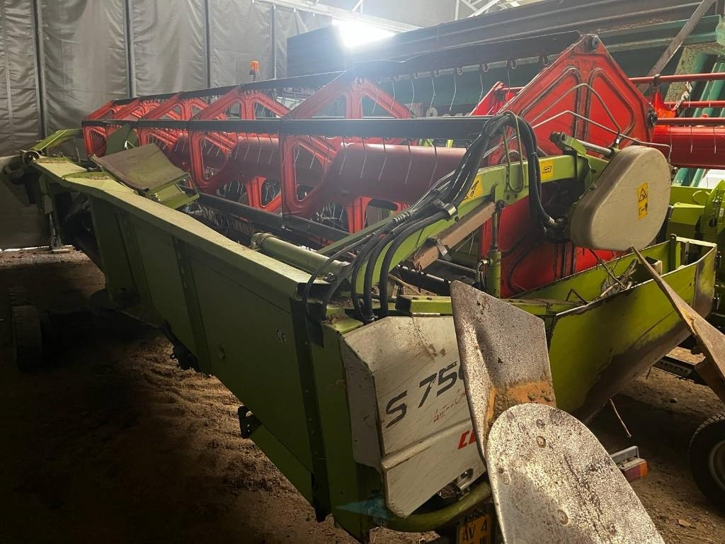 Claas S 750 - مرفق الحصادة: صورة 1 Claas S 750 - مرفق الحصادة: صورة 1