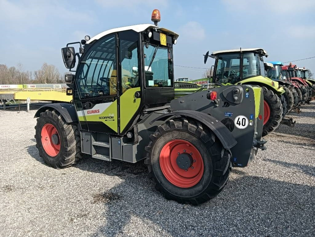 Claas Scorpion 741 Varipower - رافعة تلسكوبية: صورة 4 Claas Scorpion 741 Varipower - رافعة تلسكوبية: صورة 4