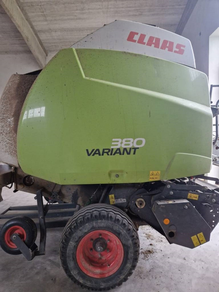 Claas VARIANT 380 PRO RF Claas VARIANT 380 PRO RF: صورة 6 Claas VARIANT 380 PRO RF Claas VARIANT 380 PRO RF: صورة 6