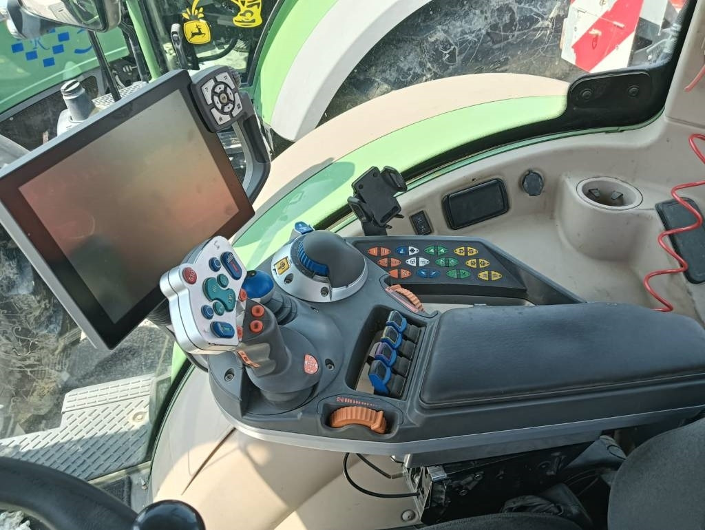 Fendt 718 Vario - جرار: صورة 5 Fendt 718 Vario - جرار: صورة 5