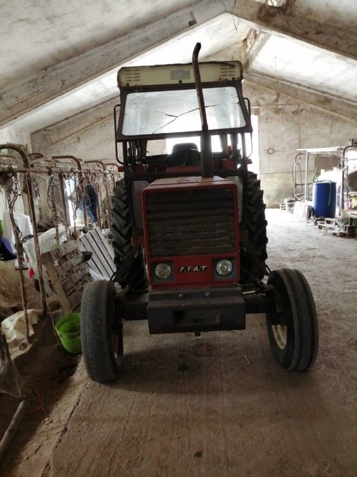 Fiat 680 - جرار: صورة 1 Fiat 680 - جرار: صورة 1