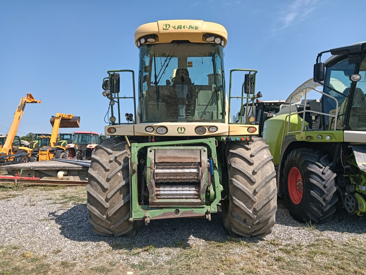 KRONE BIG X 850 - حصادة الأعلاف: صورة 2 KRONE BIG X 850 - حصادة الأعلاف: صورة 2