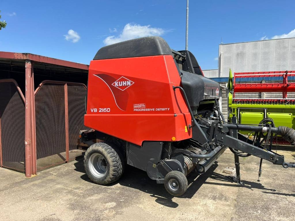 Kuhn VB 2160 - مكنة: صورة 1 Kuhn VB 2160 - مكنة: صورة 1