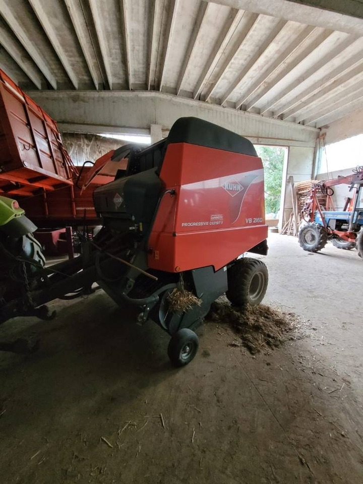 Kuhn VB 2160 - مكنة: صورة 1 Kuhn VB 2160 - مكنة: صورة 1