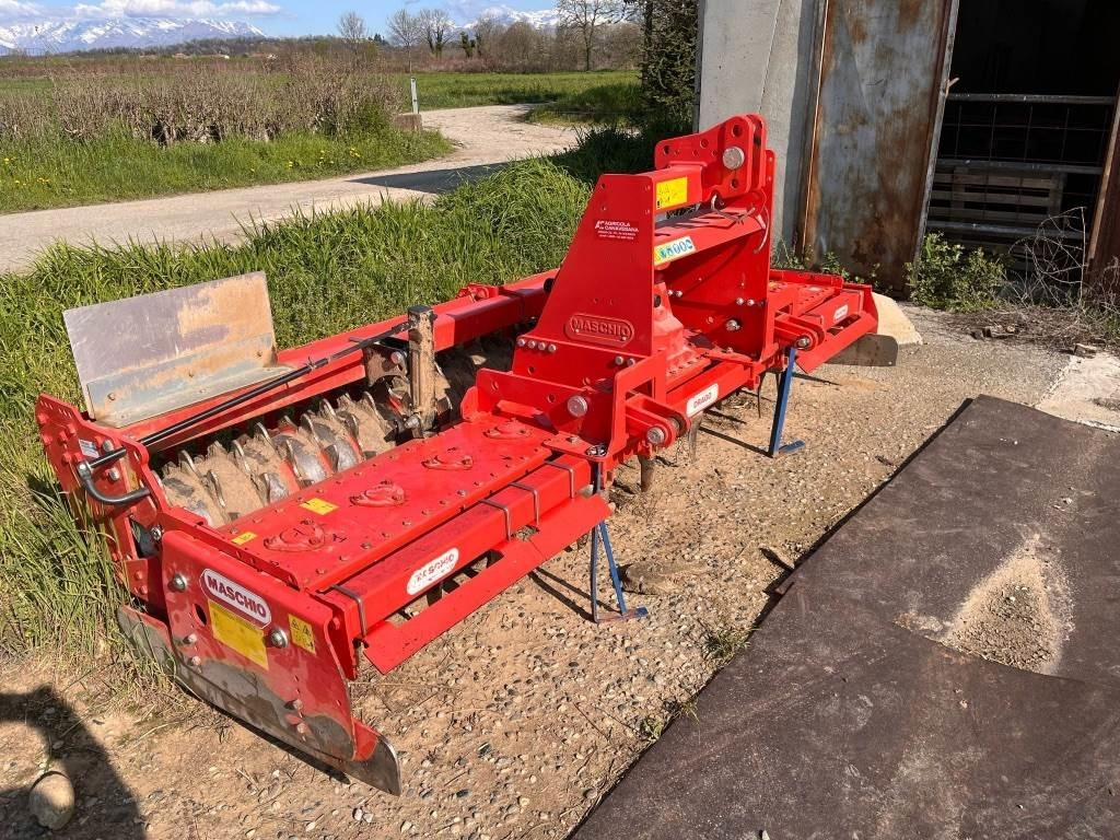 Maschio DC 3000 - محراث الدوار: صورة 1 Maschio DC 3000 - محراث الدوار: صورة 1