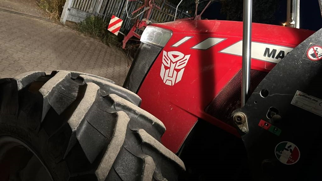 Massey Ferguson 5710 - جرار: صورة 3 Massey Ferguson 5710 - جرار: صورة 3