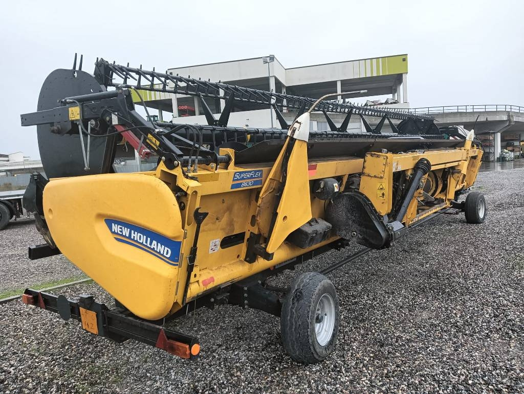 New Holland SOIA A TAPPETI FLEX 9 MT - مرفق الحصادة: صورة 1 New Holland SOIA A TAPPETI FLEX 9 MT - مرفق الحصادة: صورة 1