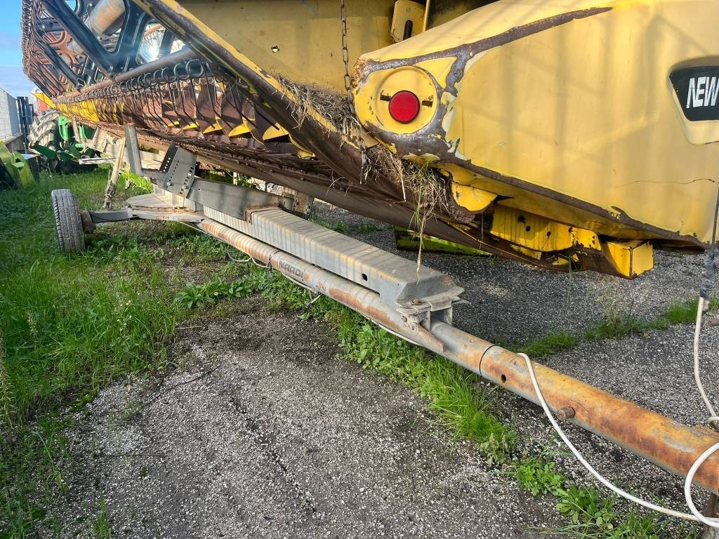 مرفق الحصادة New Holland Tipo 30: صورة 6