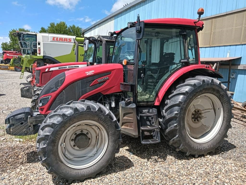 Valtra A 114 - جرار: صورة 5 Valtra A 114 - جرار: صورة 5