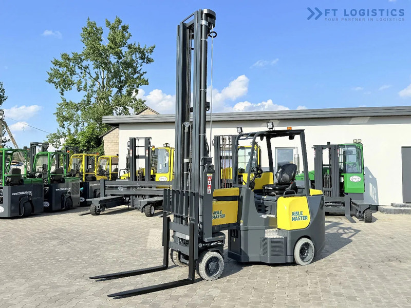 Aisle Master Combilift AISLE MASTER 20SHE / ARTICULATED FORKLIFT / TRIPLEX 8500MM / ELECTRIC / FREE LIFT / SIDE SHIFT / NEW TYRES / ONLY 1176 - رافعة شوكية كهربائية: صورة 1 Aisle Master Combilift AISLE MASTER 20SHE / ARTICULATED FORKLIFT / TRIPLEX 8500MM / ELECTRIC / FREE LIFT / SIDE SHIFT / NEW TYRES / ONLY 1176 - رافعة شوكية كهربائية: صورة 1
