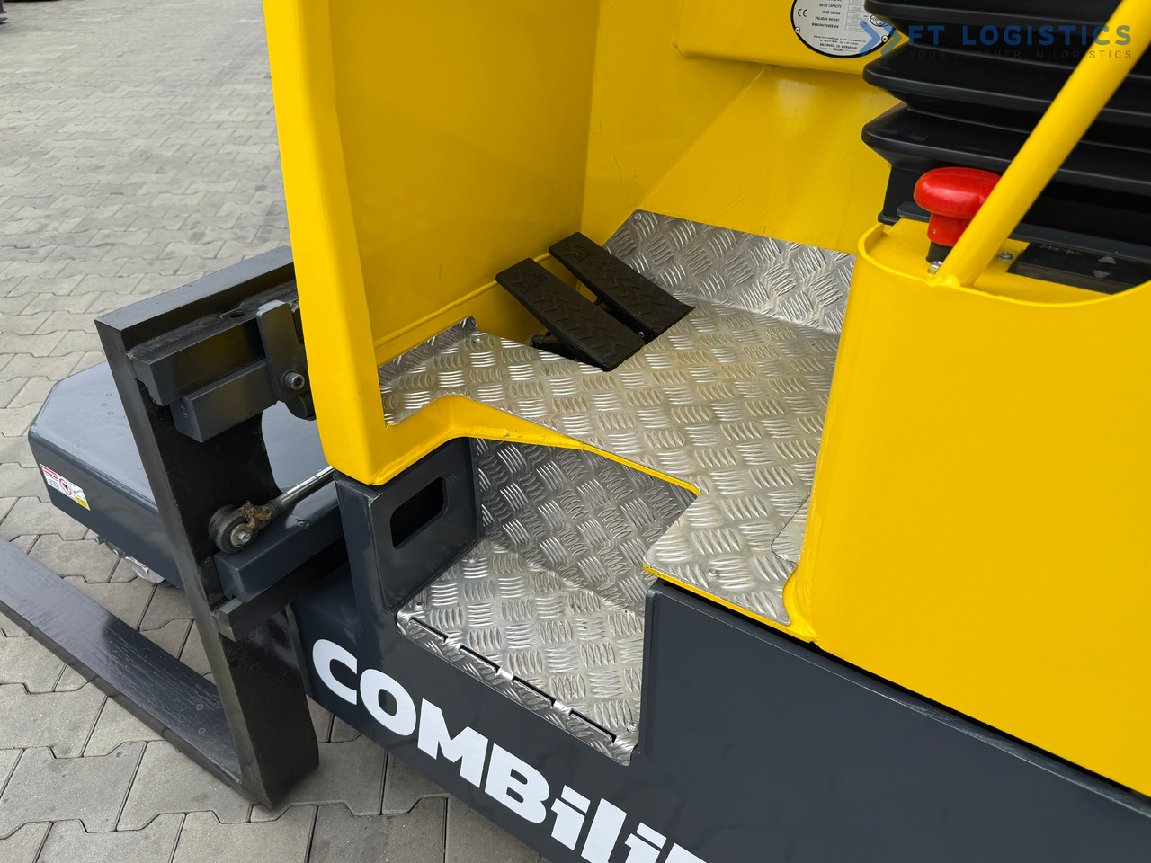 جديدة شاحنة مناولة بأربعة اتجاهات COMBILIFT MR / ELECTRIC / TRIPLEX – 6000MM / FULL FREE LIFT / WIDE POSITIONER / FORK SIDESHIFT / ONLY 1400 HOURS / LIKE NEW: صورة 10