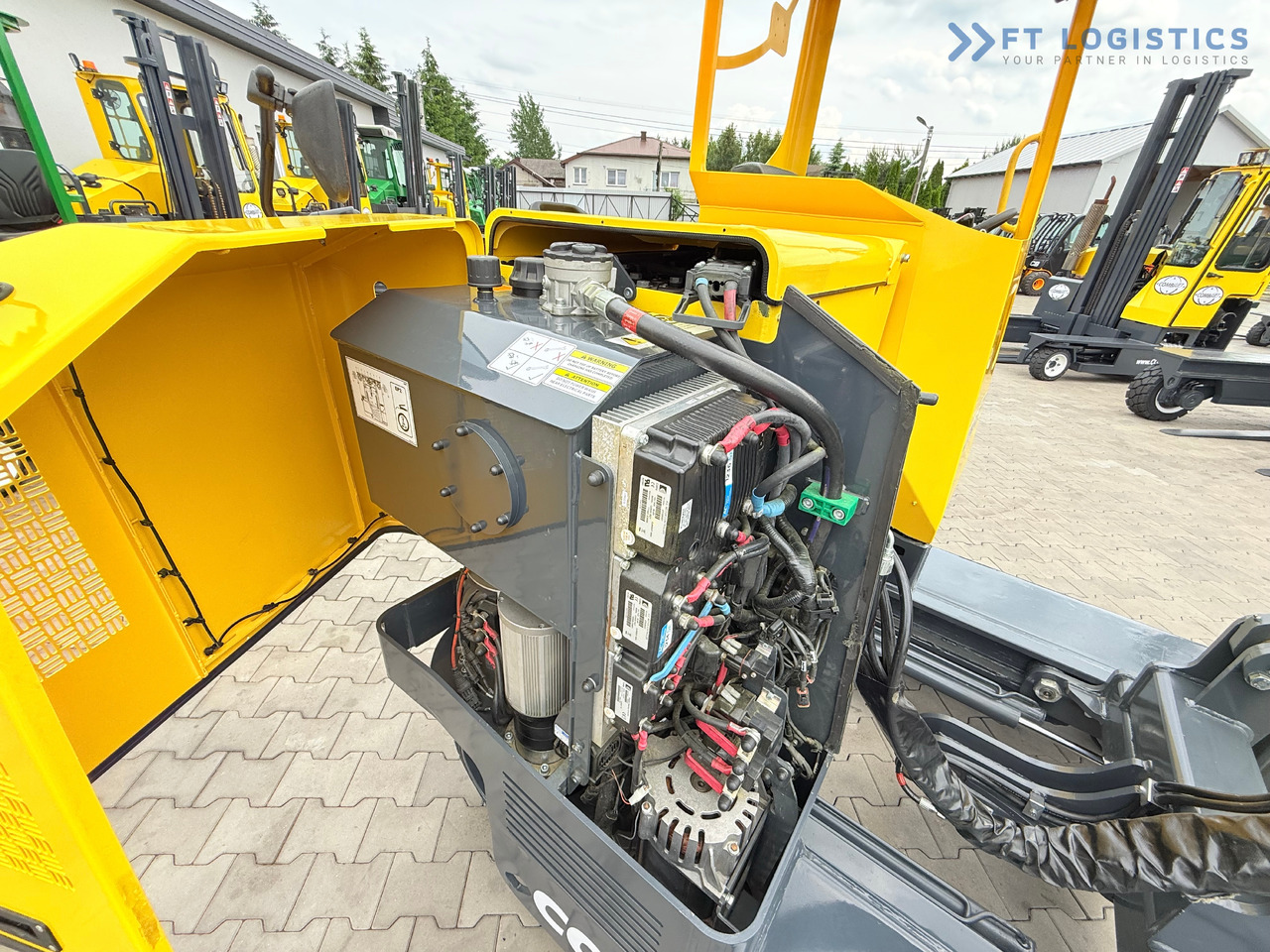 جديدة شاحنة مناولة بأربعة اتجاهات COMBILIFT MR / ELECTRIC / TRIPLEX – 6000MM / FULL FREE LIFT / WIDE POSITIONER / FORK SIDESHIFT / ONLY 1400 HOURS / LIKE NEW: صورة 35