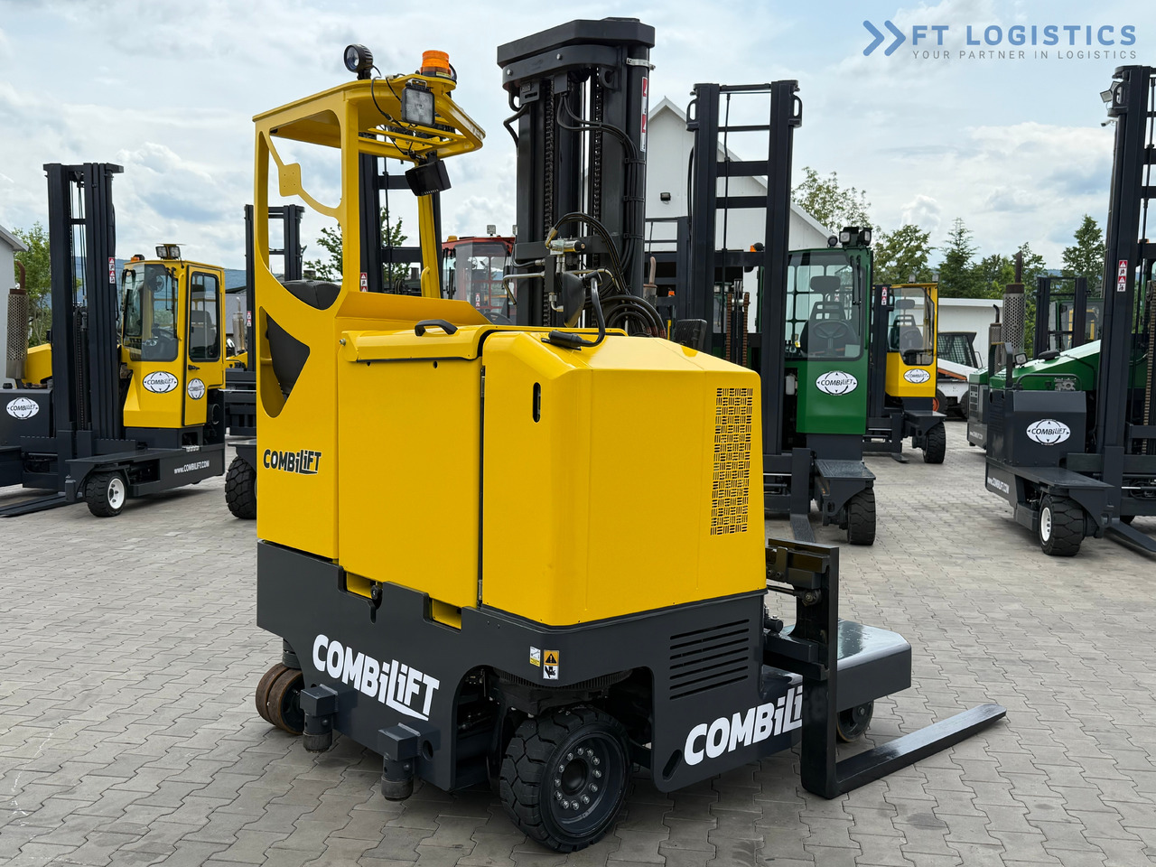جديدة شاحنة مناولة بأربعة اتجاهات COMBILIFT MR / ELECTRIC / TRIPLEX – 6000MM / FULL FREE LIFT / WIDE POSITIONER / FORK SIDESHIFT / ONLY 1400 HOURS / LIKE NEW: صورة 7
