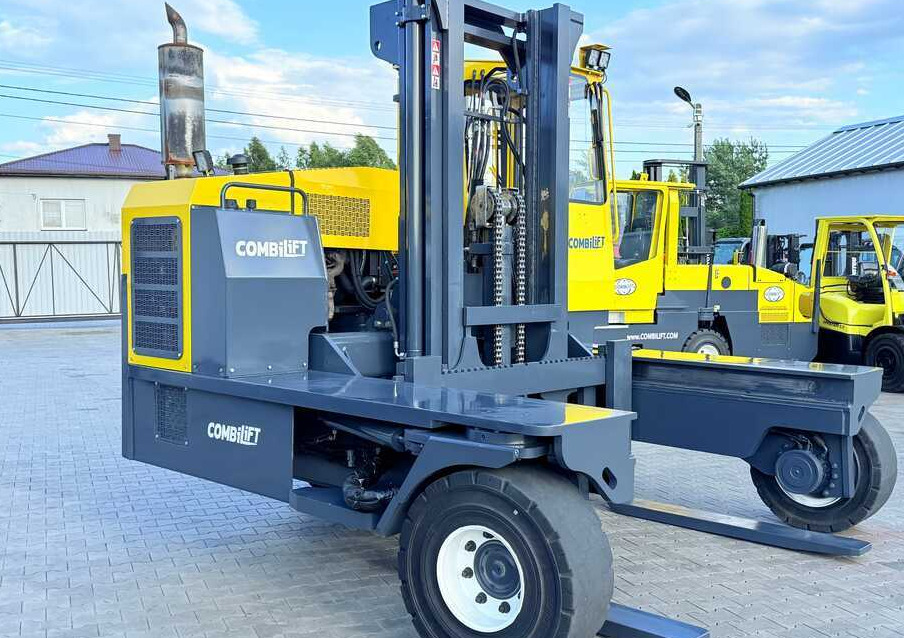 Combilift C14000 / DUPLEX - 3600 / GAS / FREE-LIFT - شاحنة مناولة بأربعة اتجاهات: صورة 3 Combilift C14000 / DUPLEX - 3600 / GAS / FREE-LIFT - شاحنة مناولة بأربعة اتجاهات: صورة 3