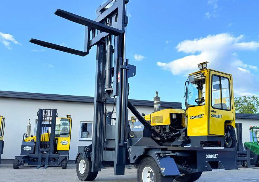 Combilift C14000 / DUPLEX - 3600 / GAS / FREE-LIFT - شاحنة مناولة بأربعة اتجاهات: صورة 1 Combilift C14000 / DUPLEX - 3600 / GAS / FREE-LIFT - شاحنة مناولة بأربعة اتجاهات: صورة 1
