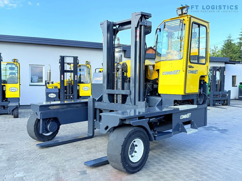 Combilift C14000 / LPG GAS / DUPLEX 3600MM / FREE LIFT / FORK POSITIONER / 1500MM FORKS / LIKE NEW C14000 / LPG GAS / DUPLEX 3600MM / FREE - شاحنة مناولة بأربعة اتجاهات: صورة 2 Combilift C14000 / LPG GAS / DUPLEX 3600MM / FREE LIFT / FORK POSITIONER / 1500MM FORKS / LIKE NEW C14000 / LPG GAS / DUPLEX 3600MM / FREE - شاحنة مناولة بأربعة اتجاهات: صورة 2