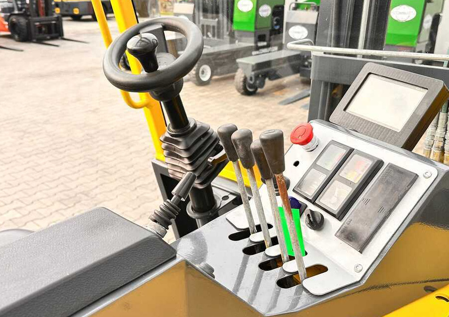 شاحنة مناولة بأربعة اتجاهات Combilift C2500CB / DUPLEX / 4100MM / DIESEL / FREE LIFT / FORK POSITIONER / SIDE SHIFT / LIKE NEW: صورة 35