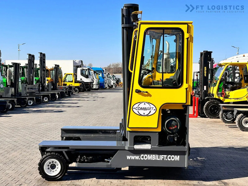 Combilift C4000 / LPG / DUPLEX / 4100MM / SCALE / SIDE SHIFT / LIKE NEW C4000 / LPG / DUPLEX / 4100MM / SCALE / SIDE SHIFT / LIKE NEW - شاحنة مناولة بأربعة اتجاهات: صورة 2 Combilift C4000 / LPG / DUPLEX / 4100MM / SCALE / SIDE SHIFT / LIKE NEW C4000 / LPG / DUPLEX / 4100MM / SCALE / SIDE SHIFT / LIKE NEW - شاحنة مناولة بأربعة اتجاهات: صورة 2
