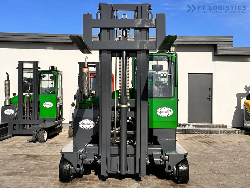 شاحنة مناولة بأربعة اتجاهات Combilift C4000 / LPG / DUPLEX / 4500MM / FREE LIFT / LIKE NEW C4000 / LPG / DUPLEX / 4500MM / FREE LIFT / LIKE NEW: صورة 15