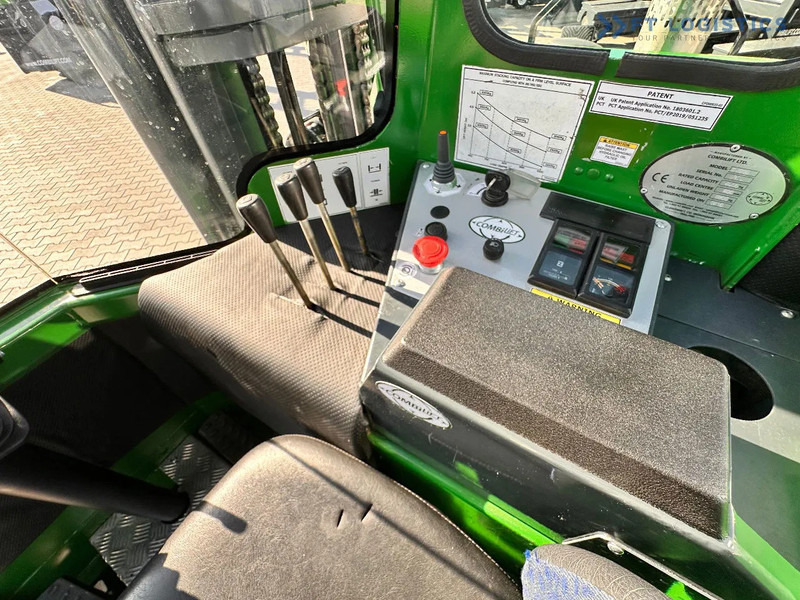 شاحنة مناولة بأربعة اتجاهات Combilift C4000 / TRIPLEX / 4900MM / LPG / FREE LIFT / FORK SHIFT / LIKE NEW C4000 / TRIPLEX / 4900MM / LPG / FREE LIFT / FORK SHIFT / LIK: صورة 16 شاحنة مناولة بأربعة اتجاهات Combilift C4000 / TRIPLEX / 4900MM / LPG / FREE LIFT / FORK SHIFT / LIKE NEW C4000 / TRIPLEX / 4900MM / LPG / FREE LIFT / FORK SHIFT / LIK: صورة 16