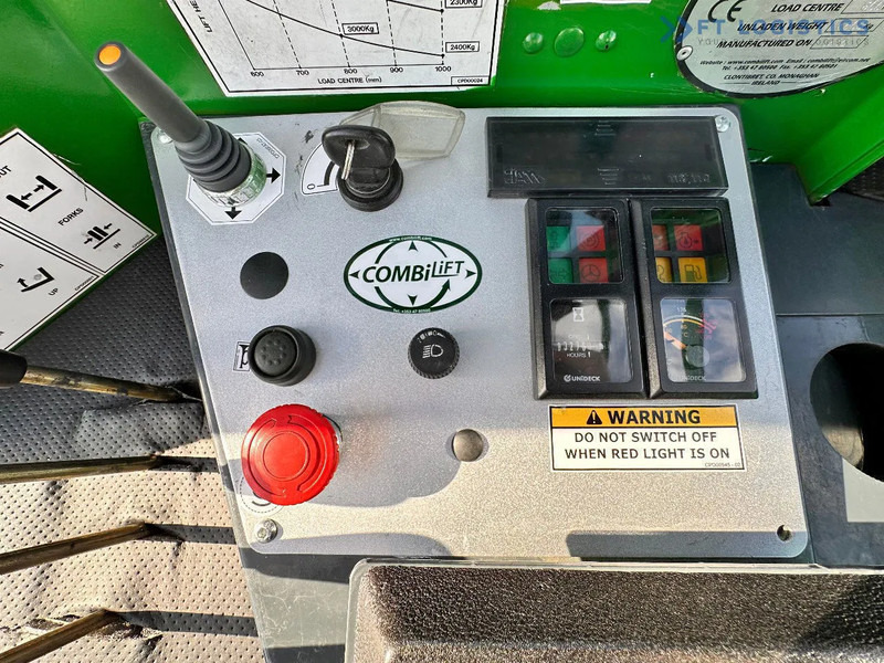 شاحنة مناولة بأربعة اتجاهات Combilift C4000 / TRIPLEX / 4900MM / LPG / FREE LIFT / FORK SHIFT / LIKE NEW C4000 / TRIPLEX / 4900MM / LPG / FREE LIFT / FORK SHIFT / LIK: صورة 15 شاحنة مناولة بأربعة اتجاهات Combilift C4000 / TRIPLEX / 4900MM / LPG / FREE LIFT / FORK SHIFT / LIKE NEW C4000 / TRIPLEX / 4900MM / LPG / FREE LIFT / FORK SHIFT / LIK: صورة 15
