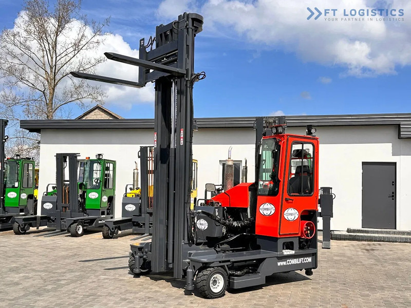 Combilift C4000 / TRIPLEX / 9300MM / FREE LIFT / POSITIONER / LPG / CABIN C4000 / TRIPLEX / 9300MM / FREE LIFT / POSITIONER / LPG / CABIN - شاحنة مناولة بأربعة اتجاهات: صورة 1 Combilift C4000 / TRIPLEX / 9300MM / FREE LIFT / POSITIONER / LPG / CABIN C4000 / TRIPLEX / 9300MM / FREE LIFT / POSITIONER / LPG / CABIN - شاحنة مناولة بأربعة اتجاهات: صورة 1