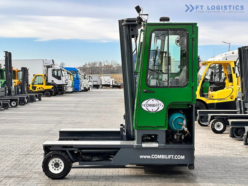 Combilift C4500 / LPG / TRIPLEX / 5500MM / FREE LIFT / HYDRAULIC FORK SHIFT / Like New C4500 / LPG / TRIPLEX / 5500MM / FREE LIFT / HYDRAU - شاحنة مناولة بأربعة اتجاهات: صورة 3 Combilift C4500 / LPG / TRIPLEX / 5500MM / FREE LIFT / HYDRAULIC FORK SHIFT / Like New C4500 / LPG / TRIPLEX / 5500MM / FREE LIFT / HYDRAU - شاحنة مناولة بأربعة اتجاهات: صورة 3