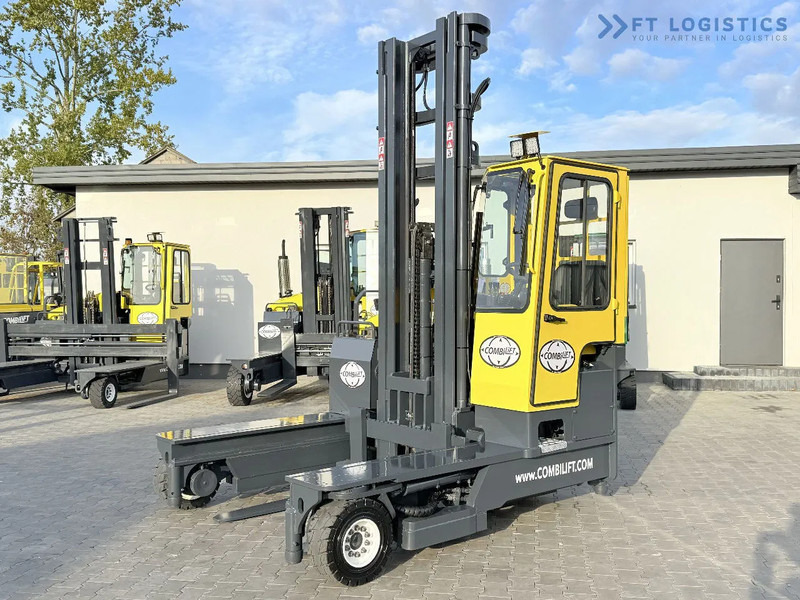 Combilift C5000 / DIESEL / TRIPLEX 7600MM / FULL FREE LIFT / FORK POSITIONER / HEATING / FULL HEATED CABIN / EXCELLENT CONDITION / Wide ra - شاحنة مناولة بأربعة اتجاهات: صورة 3 Combilift C5000 / DIESEL / TRIPLEX 7600MM / FULL FREE LIFT / FORK POSITIONER / HEATING / FULL HEATED CABIN / EXCELLENT CONDITION / Wide ra - شاحنة مناولة بأربعة اتجاهات: صورة 3