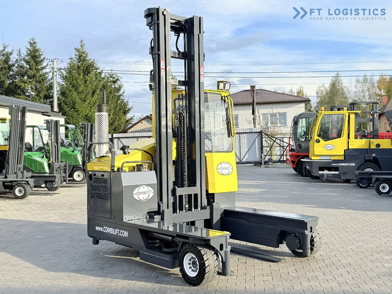 Combilift C5000 / DIESEL / TRIPLEX 7600MM / FULL FREE LIFT / FORK POSITIONER / HEATING / FULL HEATED CABIN / EXCELLENT CONDITION / Wide ra - شاحنة مناولة بأربعة اتجاهات: صورة 5 Combilift C5000 / DIESEL / TRIPLEX 7600MM / FULL FREE LIFT / FORK POSITIONER / HEATING / FULL HEATED CABIN / EXCELLENT CONDITION / Wide ra - شاحنة مناولة بأربعة اتجاهات: صورة 5