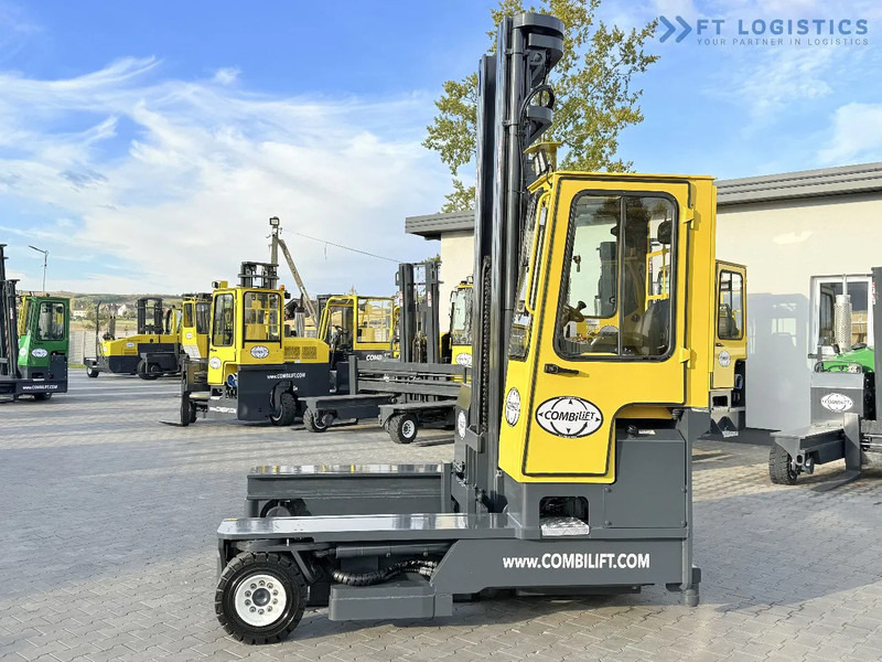Combilift C5000 / DIESEL / TRIPLEX 7600MM / FULL FREE LIFT / FORK POSITIONER / HEATING / FULL HEATED CABIN / EXCELLENT CONDITION / Wide ra - شاحنة مناولة بأربعة اتجاهات: صورة 2 Combilift C5000 / DIESEL / TRIPLEX 7600MM / FULL FREE LIFT / FORK POSITIONER / HEATING / FULL HEATED CABIN / EXCELLENT CONDITION / Wide ra - شاحنة مناولة بأربعة اتجاهات: صورة 2