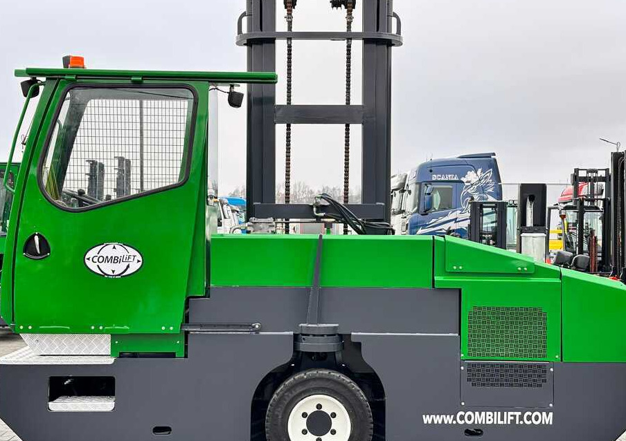 Combilift C5000SL / DIESEL / 4500MM / DUPLEX / CABIN / PLATFORMS / LIKE NEW - محمل جانبي - رافعة شوكية ذات شحن جانبي: صورة 3 Combilift C5000SL / DIESEL / 4500MM / DUPLEX / CABIN / PLATFORMS / LIKE NEW - محمل جانبي - رافعة شوكية ذات شحن جانبي: صورة 3