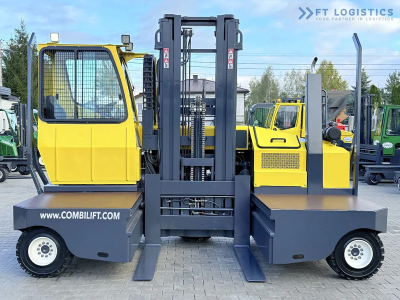Combilift C5000SR / DIESEL / TRIPLEX MAST – 6100 MM / FORK POSITIONER / FULL CABIN C5000SR / DIESEL / TRIPLEX MAST – 6100 MM / FORK POSITI - محمل جانبي - رافعة شوكية ذات شحن جانبي: صورة 5 Combilift C5000SR / DIESEL / TRIPLEX MAST – 6100 MM / FORK POSITIONER / FULL CABIN C5000SR / DIESEL / TRIPLEX MAST – 6100 MM / FORK POSITI - محمل جانبي - رافعة شوكية ذات شحن جانبي: صورة 5