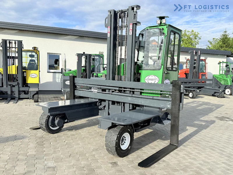 Combilift C5000XL / DIESEL / DUPLEX - 4000MM / WIDE FORK POSITIONER 3350MM / FULL HEATED CABIN / ONLY 6453H / CONDITION - LIKE NEW! C5000X - شاحنة مناولة بأربعة اتجاهات: صورة 2 Combilift C5000XL / DIESEL / DUPLEX - 4000MM / WIDE FORK POSITIONER 3350MM / FULL HEATED CABIN / ONLY 6453H / CONDITION - LIKE NEW! C5000X - شاحنة مناولة بأربعة اتجاهات: صورة 2