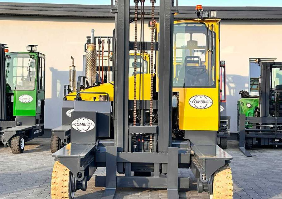 Combilift C5000XL / LPG / 2018 / DUPLEC5000XL / LPG / 2018 / DUPLEX / 4000MM / LIKE NEWX / 4000MM / LIKE NEW - شاحنة مناولة بأربعة اتجاهات: صورة 3 Combilift C5000XL / LPG / 2018 / DUPLEC5000XL / LPG / 2018 / DUPLEX / 4000MM / LIKE NEWX / 4000MM / LIKE NEW - شاحنة مناولة بأربعة اتجاهات: صورة 3