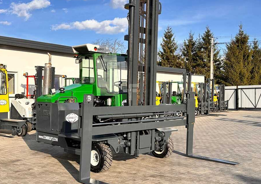 شاحنة مناولة بأربعة اتجاهات Combilift C5000XL / LPG / AIR CONDITIONING / WIDE POSITIONER / DUPLEX MAST / ADJUSTABLE FORKS / NEW TIRES / EXCELLENT CONDITION!: صورة 16