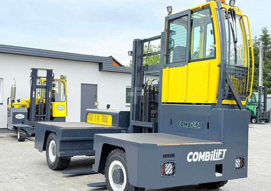 Combilift C6000FSL / DIESEL / DUPLEX – 4100MM / 1400MM FORKS / SIDeloADER / 6000KG LIFTING CAPACITY / FREE LIFT / DEUTZ ENGINE / EXCELLENT CONDITION - محمل جانبي - رافعة شوكية ذات شحن جانبي: صورة 3 Combilift C6000FSL / DIESEL / DUPLEX – 4100MM / 1400MM FORKS / SIDeloADER / 6000KG LIFTING CAPACITY / FREE LIFT / DEUTZ ENGINE / EXCELLENT CONDITION - محمل جانبي - رافعة شوكية ذات شحن جانبي: صورة 3
