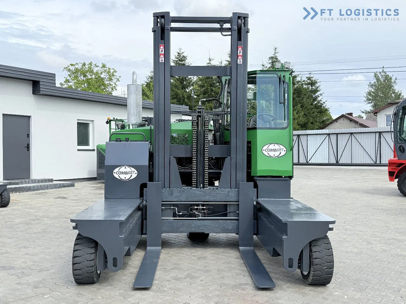 Combilift C8000 / GAS / DUPLEX – 4700MM / FORK POSITIONER / FREE LIFT / FULL HEATED CABIN / ONLY 5141 HOURS / CONDITION – LIKE NEW! C8000 - شاحنة مناولة بأربعة اتجاهات: صورة 5 Combilift C8000 / GAS / DUPLEX – 4700MM / FORK POSITIONER / FREE LIFT / FULL HEATED CABIN / ONLY 5141 HOURS / CONDITION – LIKE NEW! C8000 - شاحنة مناولة بأربعة اتجاهات: صورة 5