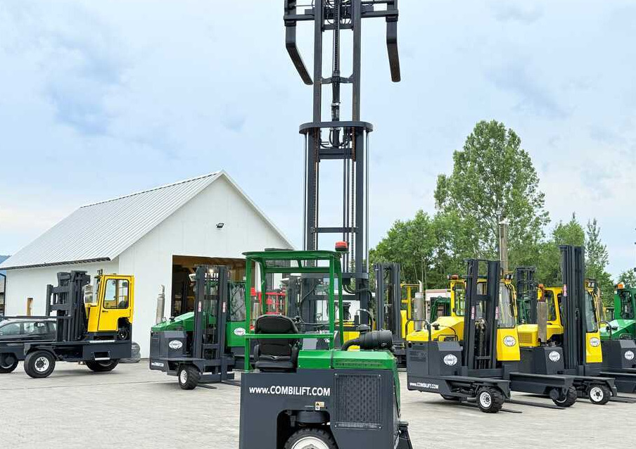 شاحنة مناولة بأربعة اتجاهات Combilift CB3000 / DIESEL / TRIPLEX 4900MM / FREE LIFT / SIDESHIFT / FORK POSITIONER / 1500MM FORKS / LIKE NEW: صورة 35