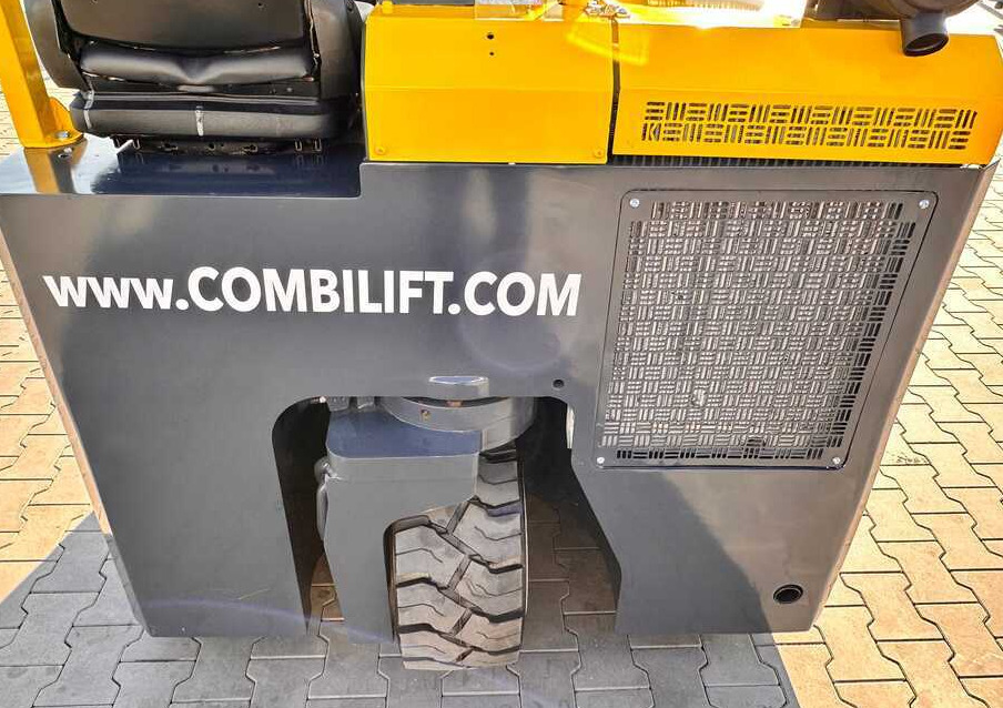 Combilift CB3000 / LPG / DUPLEX / 4000MM / FREE LIFT / NEW BAND TIRES / LIKE NEW Combilift CB3000 / LPG / DUPLEX / 4000MM / FREE LIFT / NEW BAND TIRES / LIKE NEW: صورة 11