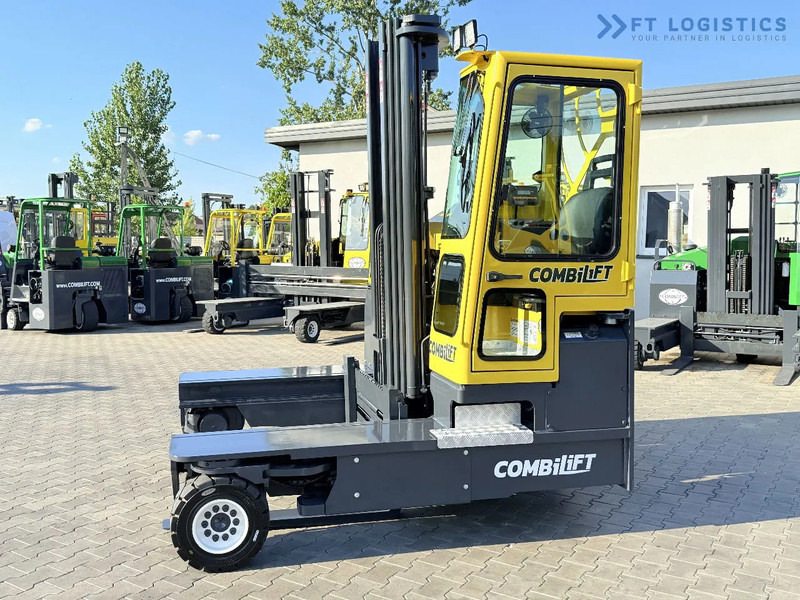 Combilift Combilift C5000 / DIESEL / TRIPLEX 6000MM / FREE LIFT / FORK POSITIONER / BUILT-IN SCALE / HEATING / FULL CABIN / PERFECT CONDIT - شاحنة مناولة بأربعة اتجاهات: صورة 3 Combilift Combilift C5000 / DIESEL / TRIPLEX 6000MM / FREE LIFT / FORK POSITIONER / BUILT-IN SCALE / HEATING / FULL CABIN / PERFECT CONDIT - شاحنة مناولة بأربعة اتجاهات: صورة 3