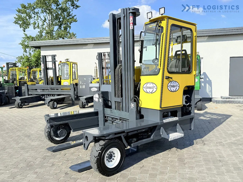Combilift Combilift C5000XL / GAS / TRIPLEX 6000MM / FREE LIFT / FORK POSITIONER / HEATING / TELESCOPIC FORKS 1200/2000MM / FULL HEATED CA - شاحنة مناولة بأربعة اتجاهات: صورة 1 Combilift Combilift C5000XL / GAS / TRIPLEX 6000MM / FREE LIFT / FORK POSITIONER / HEATING / TELESCOPIC FORKS 1200/2000MM / FULL HEATED CA - شاحنة مناولة بأربعة اتجاهات: صورة 1