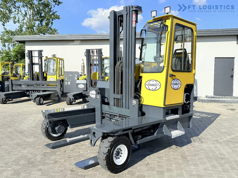 Combilift Combilift C5000XL / GAS / TRIPLEX 6000MM / FREE LIFT / FORK POSITIONER / HEATING / TELESCOPIC FORKS 1200/2000MM / FULL HEATED CA - شاحنة مناولة بأربعة اتجاهات: صورة 4 Combilift Combilift C5000XL / GAS / TRIPLEX 6000MM / FREE LIFT / FORK POSITIONER / HEATING / TELESCOPIC FORKS 1200/2000MM / FULL HEATED CA - شاحنة مناولة بأربعة اتجاهات: صورة 4