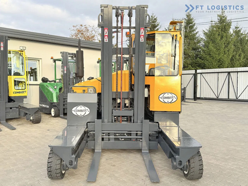 Combilift Combilift FOUR-WAY – MULTI-DIRECTIONAL FORKLIFT / COMBILIFT C4000 / DIESEL / DUPLEX 4100MM / FORK POSITIONER / FULL HEATED CABIN - شاحنة مناولة بأربعة اتجاهات: صورة 5 Combilift Combilift FOUR-WAY – MULTI-DIRECTIONAL FORKLIFT / COMBILIFT C4000 / DIESEL / DUPLEX 4100MM / FORK POSITIONER / FULL HEATED CABIN - شاحنة مناولة بأربعة اتجاهات: صورة 5