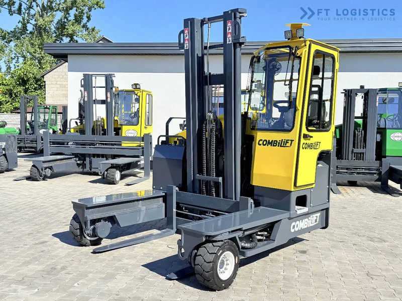Combilift Combilift FOUR-WAY MULTIDIRECTIONAL FORKLIFT C4000 / DIESEL / DUPLEX 4100MM / ONLY 2888 HOURS / FORK POSITIONER / FULL CABIN – H - شاحنة مناولة بأربعة اتجاهات: صورة 3 Combilift Combilift FOUR-WAY MULTIDIRECTIONAL FORKLIFT C4000 / DIESEL / DUPLEX 4100MM / ONLY 2888 HOURS / FORK POSITIONER / FULL CABIN – H - شاحنة مناولة بأربعة اتجاهات: صورة 3