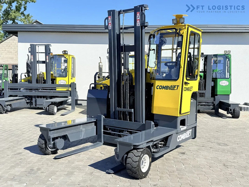 Combilift Combilift FOUR-WAY MULTIDIRECTIONAL FORKLIFT C4000 / DIESEL / DUPLEX 4100MM / ONLY 2888 HOURS / FORK POSITIONER / FULL CABIN – H - شاحنة مناولة بأربعة اتجاهات: صورة 1 Combilift Combilift FOUR-WAY MULTIDIRECTIONAL FORKLIFT C4000 / DIESEL / DUPLEX 4100MM / ONLY 2888 HOURS / FORK POSITIONER / FULL CABIN – H - شاحنة مناولة بأربعة اتجاهات: صورة 1