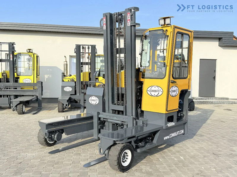 Combilift Combilift FOUR-WAY MULTIDIRECTIONAL FORKLIFT C4000 / GAS / DUPLEX 4500MM / ONLY 6604 HOURS / SIDE SHIFT / FULL CABIN / PERFECT C - شاحنة مناولة بأربعة اتجاهات: صورة 1 Combilift Combilift FOUR-WAY MULTIDIRECTIONAL FORKLIFT C4000 / GAS / DUPLEX 4500MM / ONLY 6604 HOURS / SIDE SHIFT / FULL CABIN / PERFECT C - شاحنة مناولة بأربعة اتجاهات: صورة 1