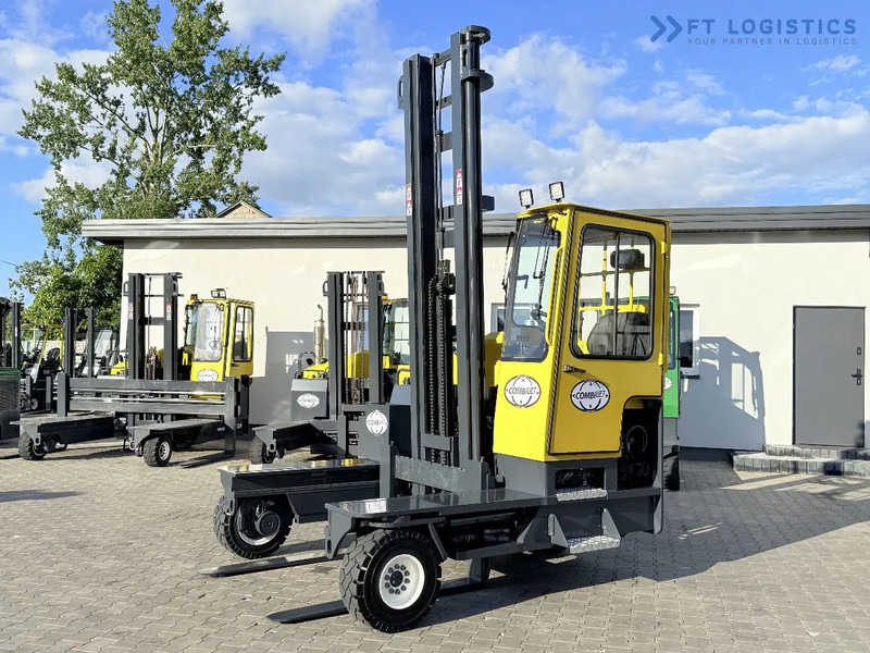 Combilift Combilift FOUR-WAY MULTIDIRECTIONAL FORKLIFT C5000XL / GAS / DUPLEX 6000MM / ONLY 3479 HOURS / SIDE SHIFT / FULL CABIN / PERFECT - شاحنة مناولة بأربعة اتجاهات: صورة 2 Combilift Combilift FOUR-WAY MULTIDIRECTIONAL FORKLIFT C5000XL / GAS / DUPLEX 6000MM / ONLY 3479 HOURS / SIDE SHIFT / FULL CABIN / PERFECT - شاحنة مناولة بأربعة اتجاهات: صورة 2