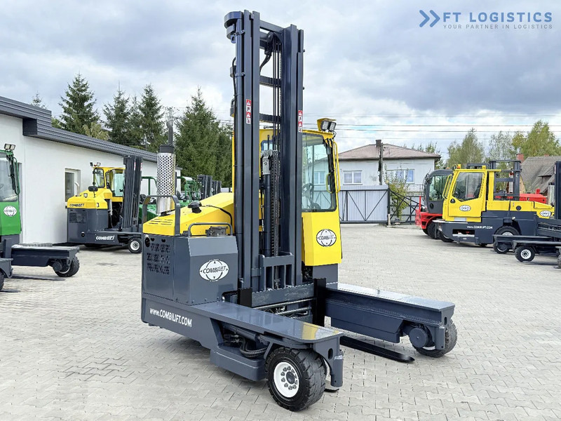 Combilift FOUR-WAY / MULTI-DIRECTIONAL FORKLIFT / C5000 / DIESEL / TRIPLEX 7600MM / FULL FREE LIFT / FORK POSITIONER / HEATING / FULL HEAT - شاحنة مناولة بأربعة اتجاهات: صورة 5 Combilift FOUR-WAY / MULTI-DIRECTIONAL FORKLIFT / C5000 / DIESEL / TRIPLEX 7600MM / FULL FREE LIFT / FORK POSITIONER / HEATING / FULL HEAT - شاحنة مناولة بأربعة اتجاهات: صورة 5