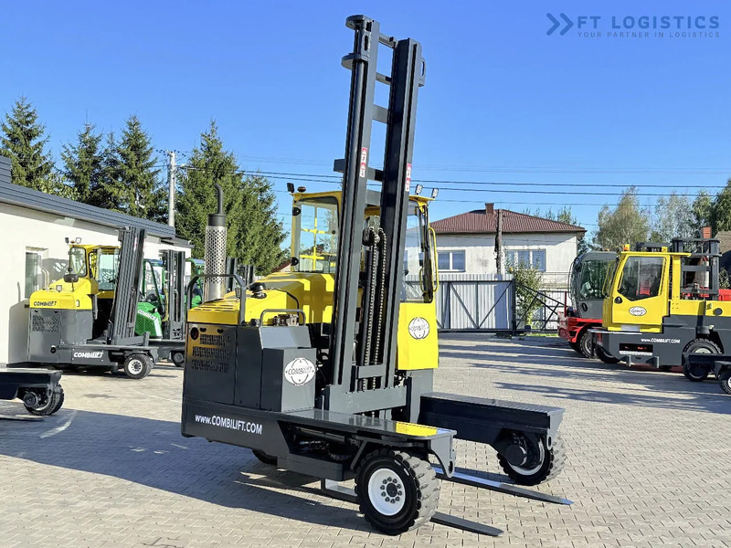Combilift FOUR-WAY MULTIDIRECTIONAL FORKLIFT C5000 / GAS / TRIPLEX 6000MM / ONLY 4263 HOURS / FORK POSITIONER / EXCELLENT CONDITION / Wide - شاحنة مناولة بأربعة اتجاهات: صورة 5 Combilift FOUR-WAY MULTIDIRECTIONAL FORKLIFT C5000 / GAS / TRIPLEX 6000MM / ONLY 4263 HOURS / FORK POSITIONER / EXCELLENT CONDITION / Wide - شاحنة مناولة بأربعة اتجاهات: صورة 5